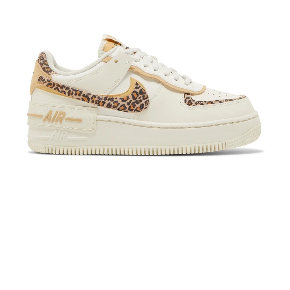 Women’s Size 11. Nike Air Force 1 Shadow Leopard Sneaker.